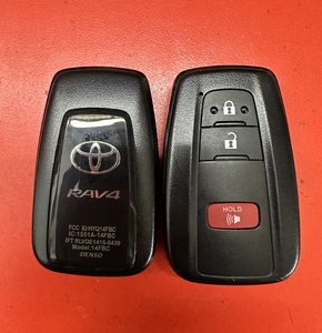 Ключ RAV4 2018-2022 Америка б/у