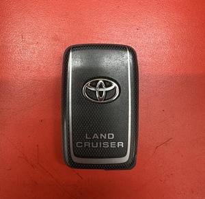Ключ LandCruiser 200 2011 Юбилей Европа б/у